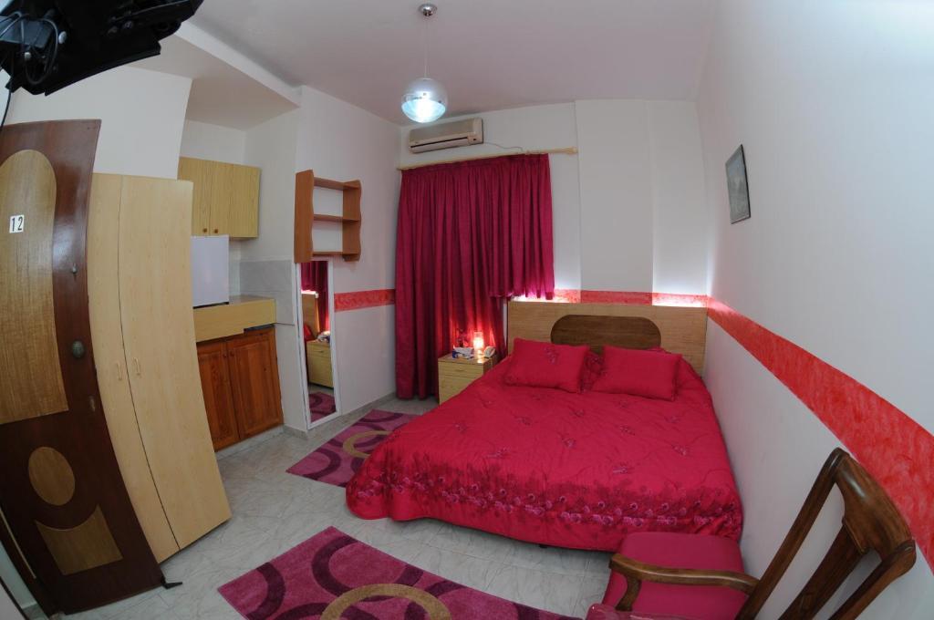 Hotel And Residence King George Byblos Quarto foto
